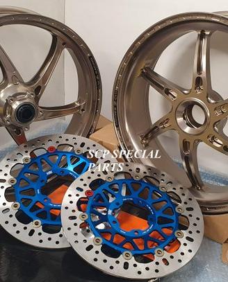 Ducati panigale v2 cerchi oz gass rsa dischi sbk