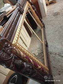 cornice in legno puro antica e vintage