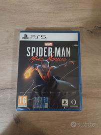 Spiderman Miles Morales con pellicola 