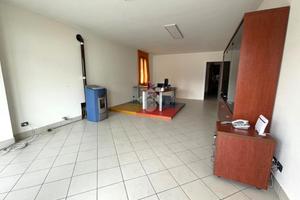 NEGOZIO A ALBIGNASEGO