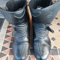 stivaletti per moto