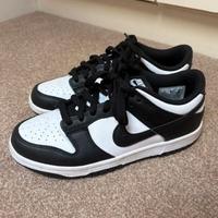 Nike Dunk Low Nere e Bianche 43 Nuove