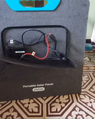 Renogy pannello solare portatile 200W