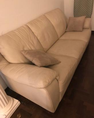 Coppia divani Natuzzi in pelle