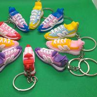 portachiavi scarpe da ginnastica