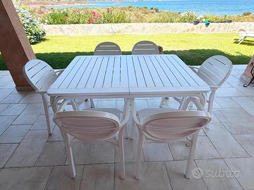 Tavolo Nardi 160/210 + 6 sedie pari al nuovo
