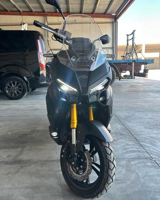 KL Brera X 300 - 2024 - 2.595 km - Pari al nuovo