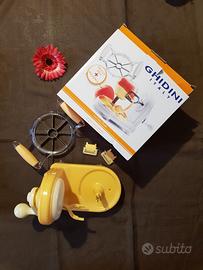 Sbuccia e taglia mela Ghidini.