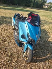 TMAX 530