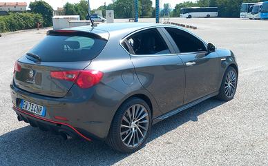 Alfaromeo giulietta distribuzione nuova