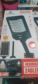 faro 1500w ad energia solare 