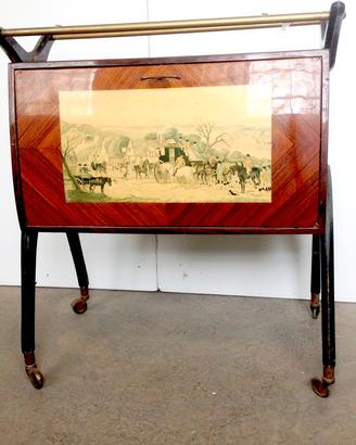 Mobile bar a carrello italiano