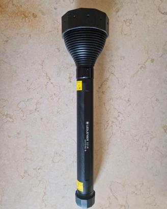 Torcia ledlenser x21R