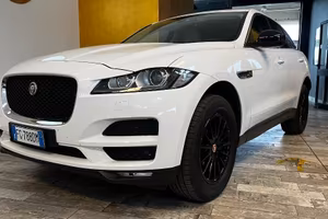 JAGUAR F-Pace 2.0 D 180 CV AWD aut. Prestige