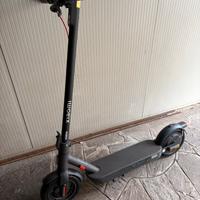 Monopattino elettrico Xiaomi 4 pro 2 gen