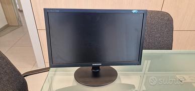 6 monitor Samsung 19" a 50€