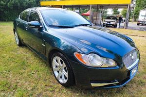Jaguar Xf luxury premium 