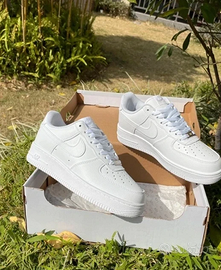 Nike Air Force 1 White EU 40