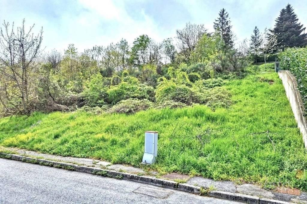 Immobile in asta di 1289 m² a Cingoli - Altro