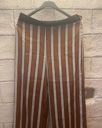Pantaloni a righe