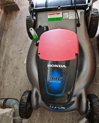 Tagliaerba Honda Izi on HRG 466 XB - solo macchina