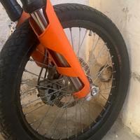 cerchi exel con gomme pirelli MT90