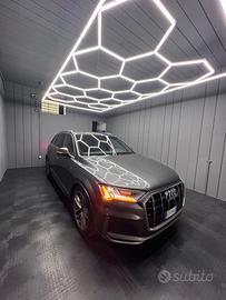 Audi Q7 SOLO NOLEGGIO ***ONLY RENT