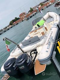 Gommone Joker Boat Clubman 28 2x225 Yamaha