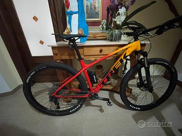 Ellissima mtb 29 trek alluminio ultraleggero