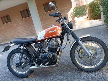 Yamaha SR 500 - 1982 targa oro