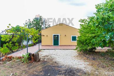 Villa o villino - Mascalucia