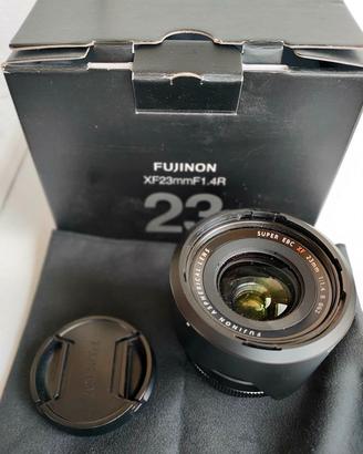 Obiettivo per Fuji XF 23mm f 1,4