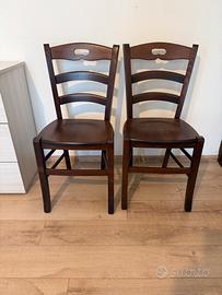 Sedie in legno massello
