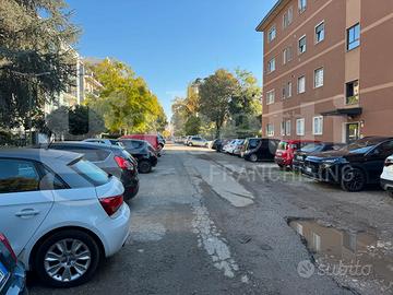 Box/Posto auto Milano [Box TagiuraVRG]