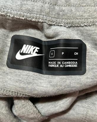 tuta nike