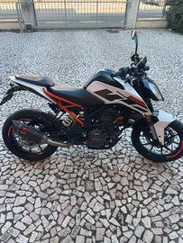 ktm duke 125
