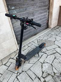 monopattino elettrico