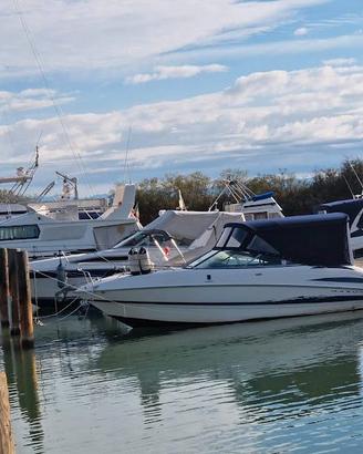 Motoscafo Semicabinato BAYLINER MAXUM 24 SC3