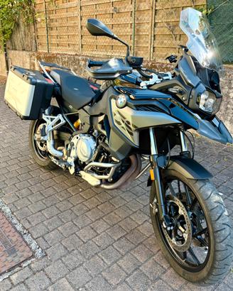 BMW F 750 GS Triple Black