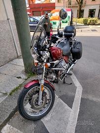 Moro Guzzi Nevada 750