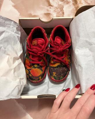 Nike SB Dunk Low x The Wizard of Oz