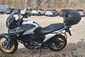 moto Honda transalp 700 xl