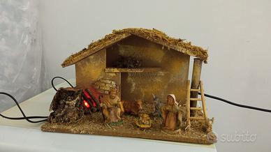 Capanna Natalizia con luci