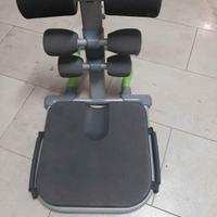 Attrezzo per addominali