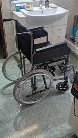 Carrozzina per disabili NARROW 45 cm