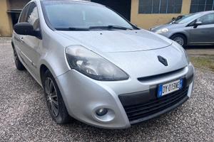 Renault Clio 1.2 benz - GARANZIA 12 MESI
