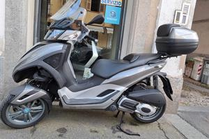 Piaggio MP3 300 - 2011