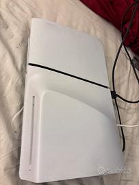 PS5 con disco 1t, due joistik, due giochi, plus 1a