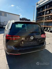 RICAMBI USATI VW PASSAT 2017 CRL