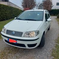 Mozzo. fiat punto 2007 .€ 1.500 trattabili 
